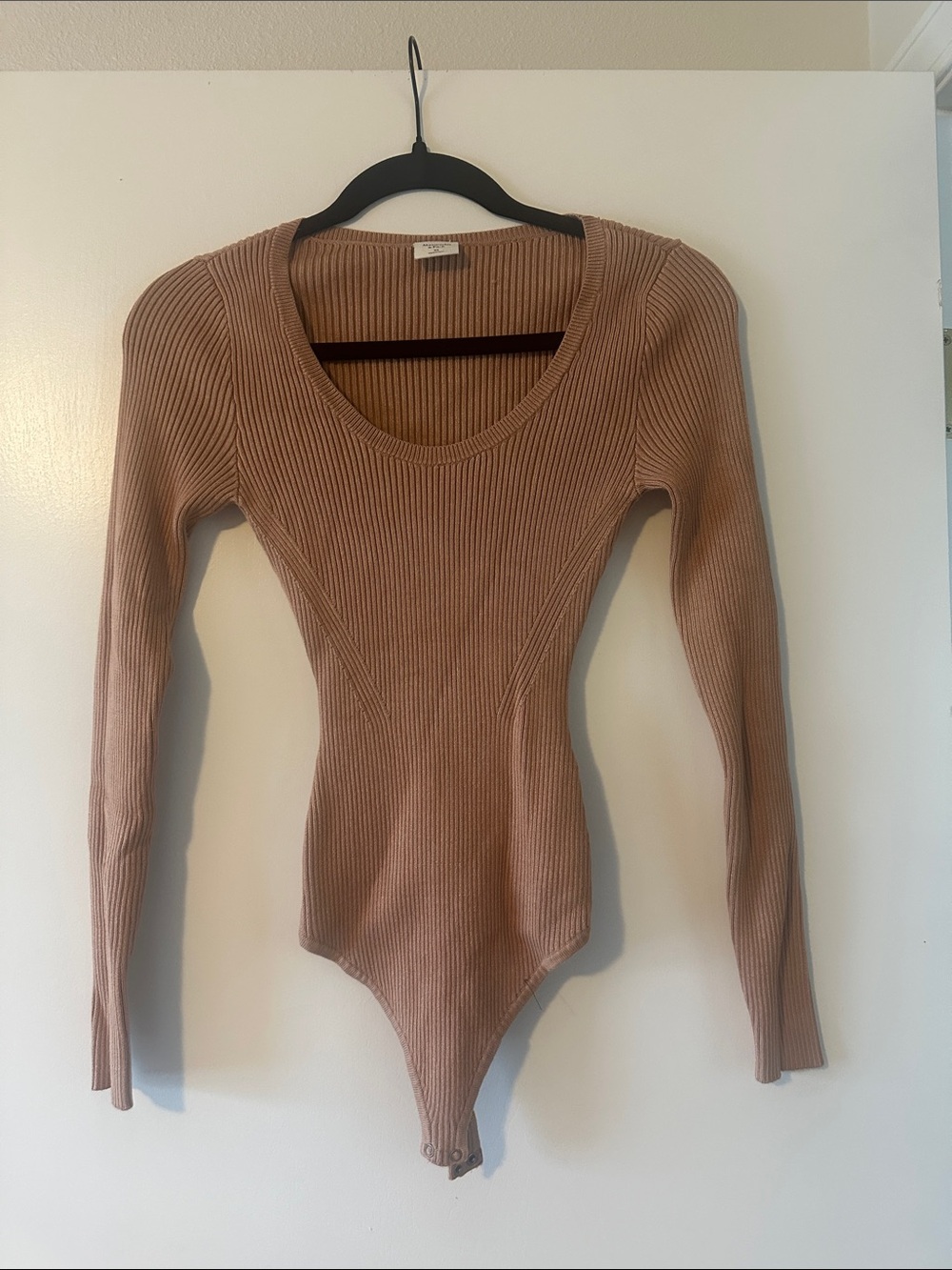 Abercrombie Ribbed Long-Sleeve Scoop Neck Sweater Bodysuit - Nude